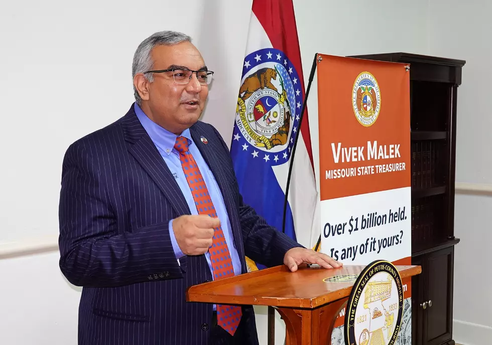 State Treasurer Malek Observes Unclaimed Property Day at Pettis County Courthouse