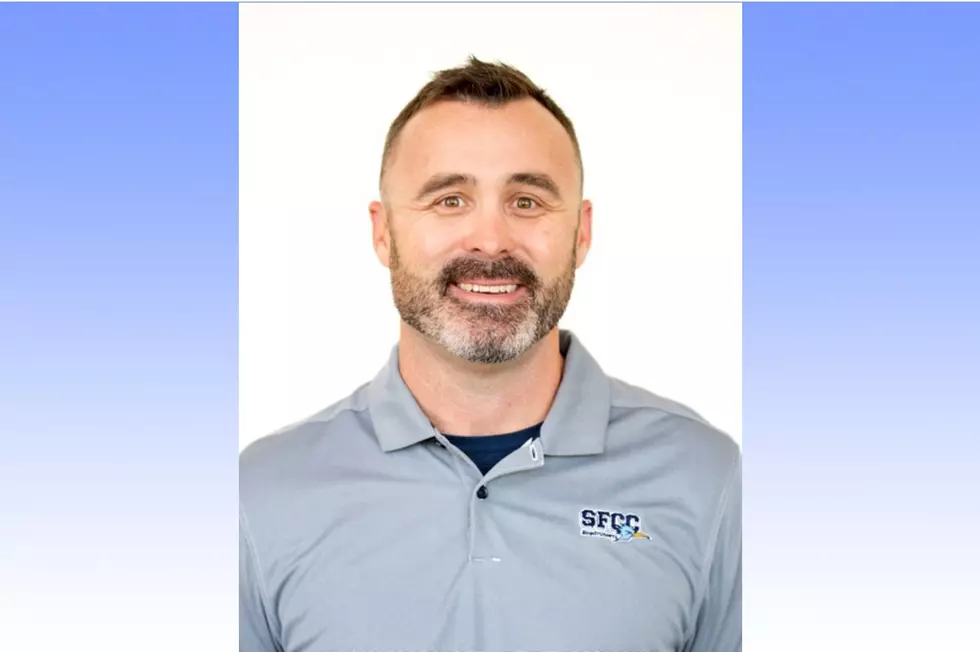 SFCC Coach Jud Kindle Receives Diamond Nine Award